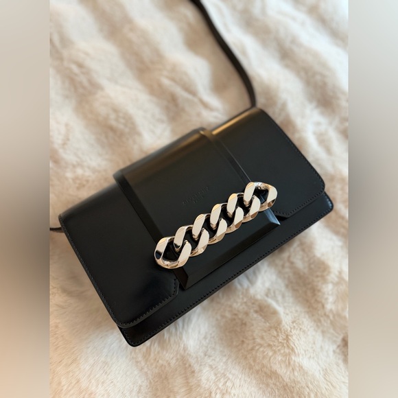 Givenchy Leather Chain Link Bag - Picture 12 of 14